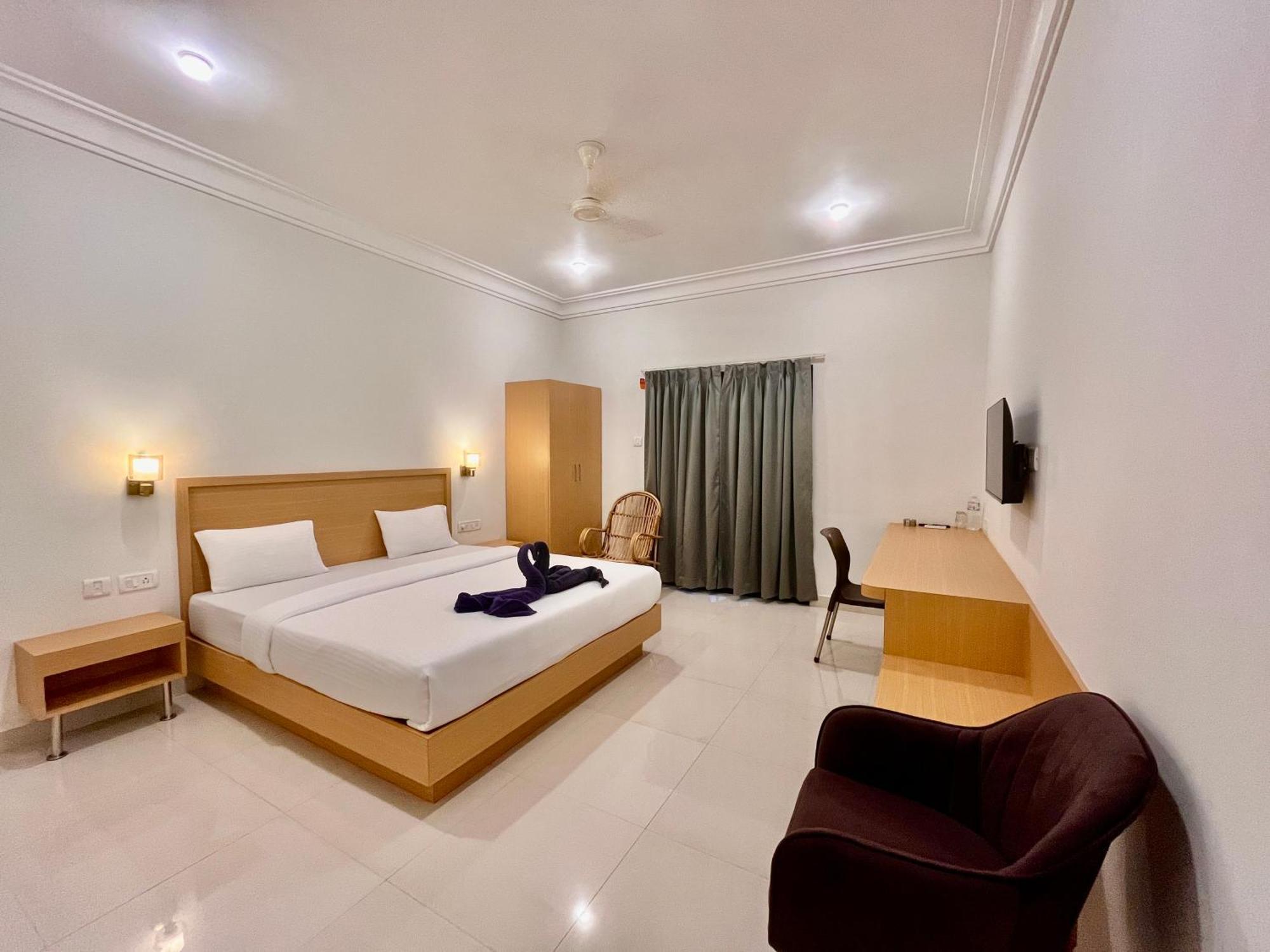 Morjim Sunset Guesthouse - 300 Meter To Morjim Beach Exterior foto